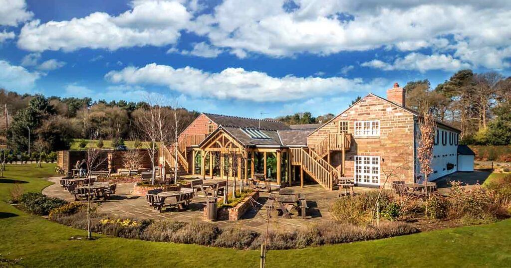 01 fishpool inn near fishpool holiday park